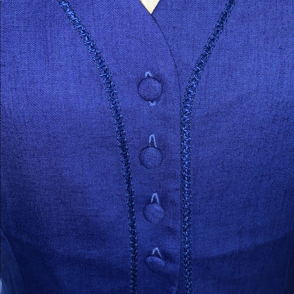 A classic dress treasure from Casual Corner! - Picture 3 of 6
